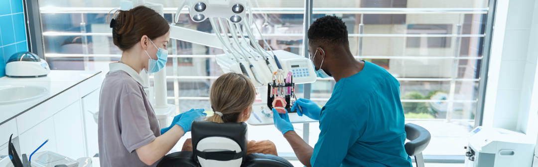 Estética:&nbsp;-&nbsp;Blanqueamiento dental