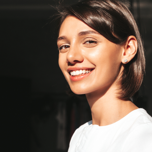 Diseño de sonrisa natural: la tendencia estética que prioriza tu salud bucal