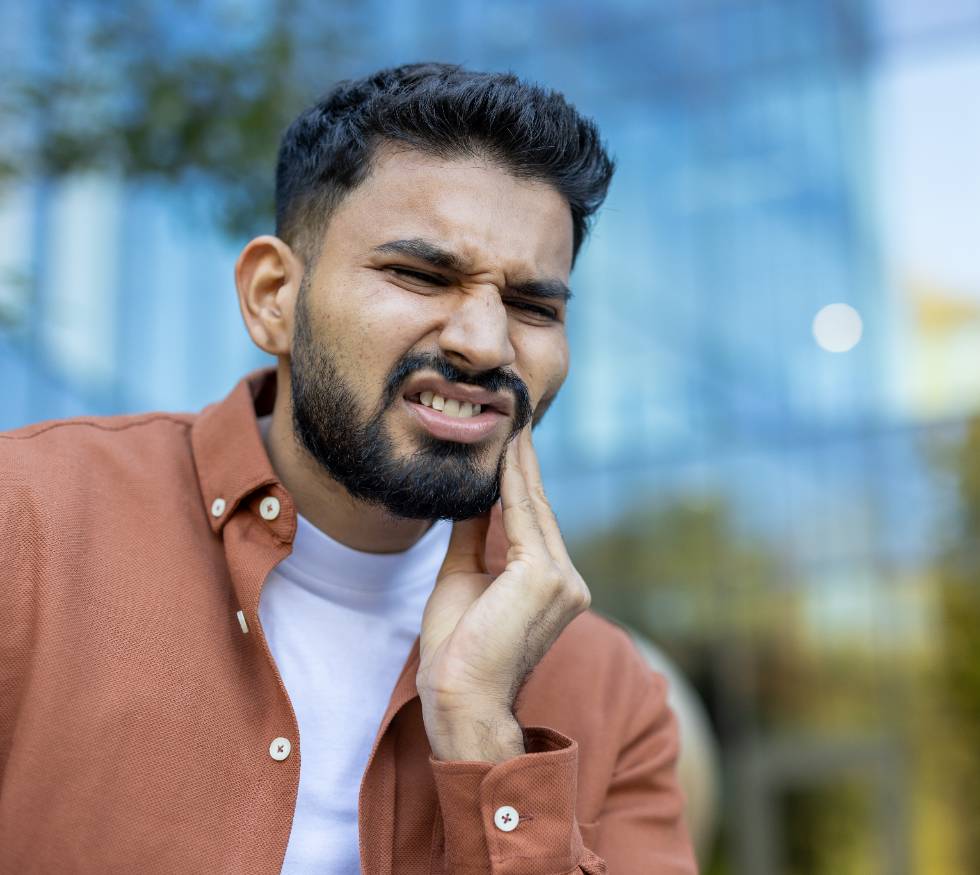 Dolor de muela intenso: causas más comunes y cuándo acudir al odontólogo