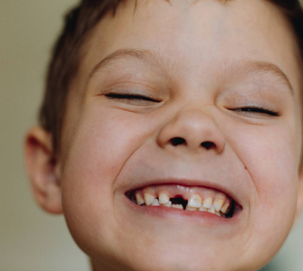 Manchas en los dientes: ¿por qué tantos niños las tienen?
